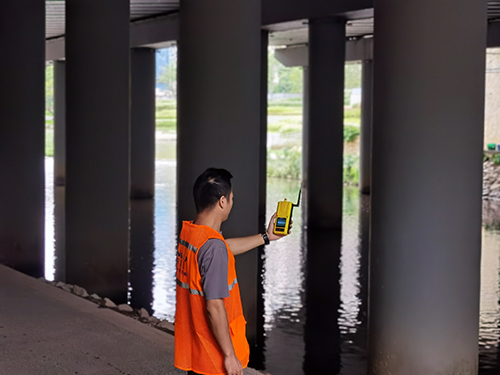 便携式氧气侦测器